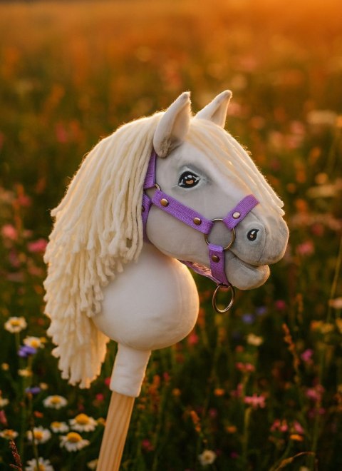 Hobby Horse Mały koń na kiju Premium biały z biała grzywą A5